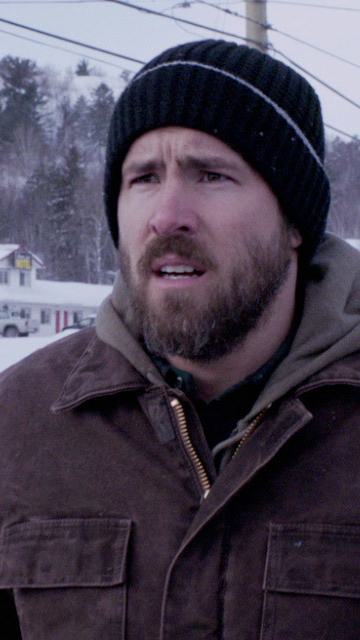 The Captive Thumb 916 Mobile